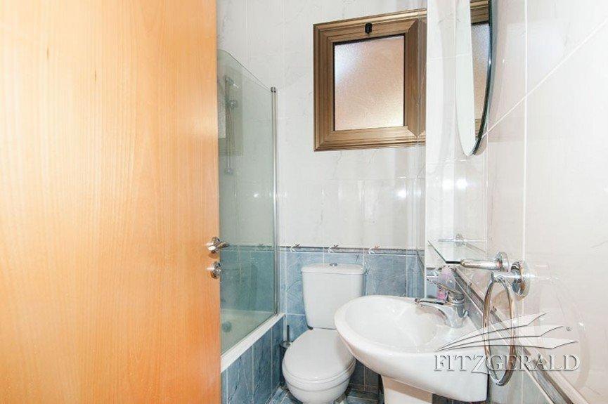 1 Bedroom Garden Flat, Sleeps 4 Paphos Ngoại thất bức ảnh